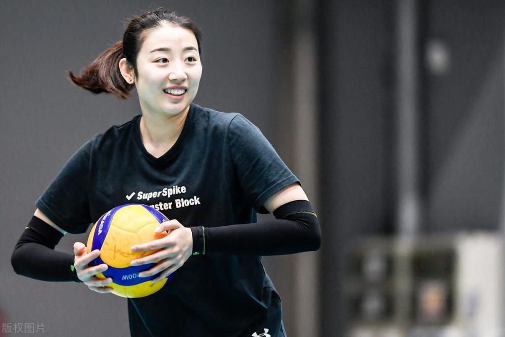 淫乱的美容师们